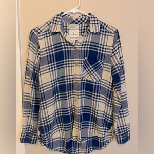 American Eagle Flannel Button Up
